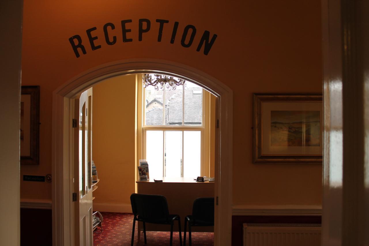The Menai Hotel And Bar バンガー エクステリア 写真